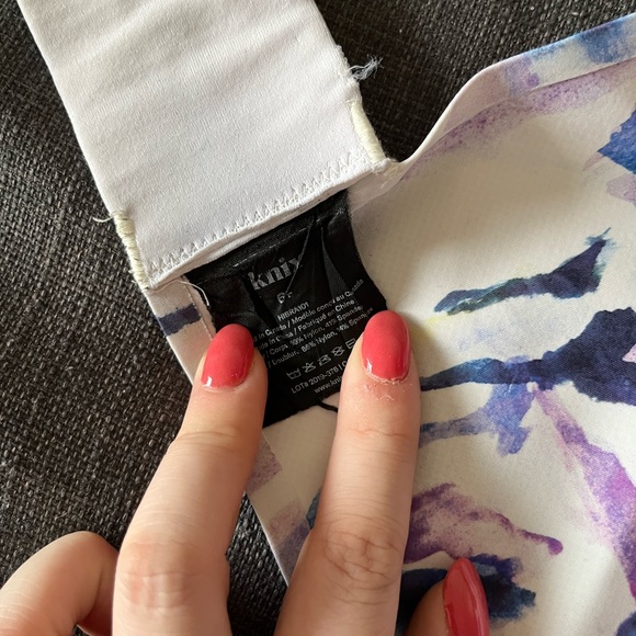 Knix sports bra - Picture 3 of 5